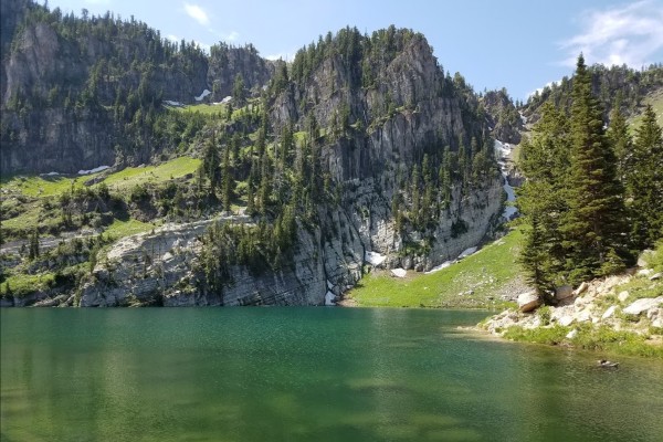 Bloomington Lake Trail